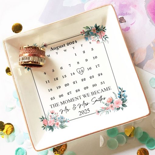 The Moment We Became Mr. & Mrs. - Personalized Jewelry Dish - Calendar - Image 3
